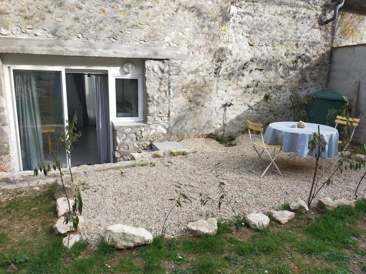 Logement Entier Dans Village Calme Guillerval Zewnętrze zdjęcie